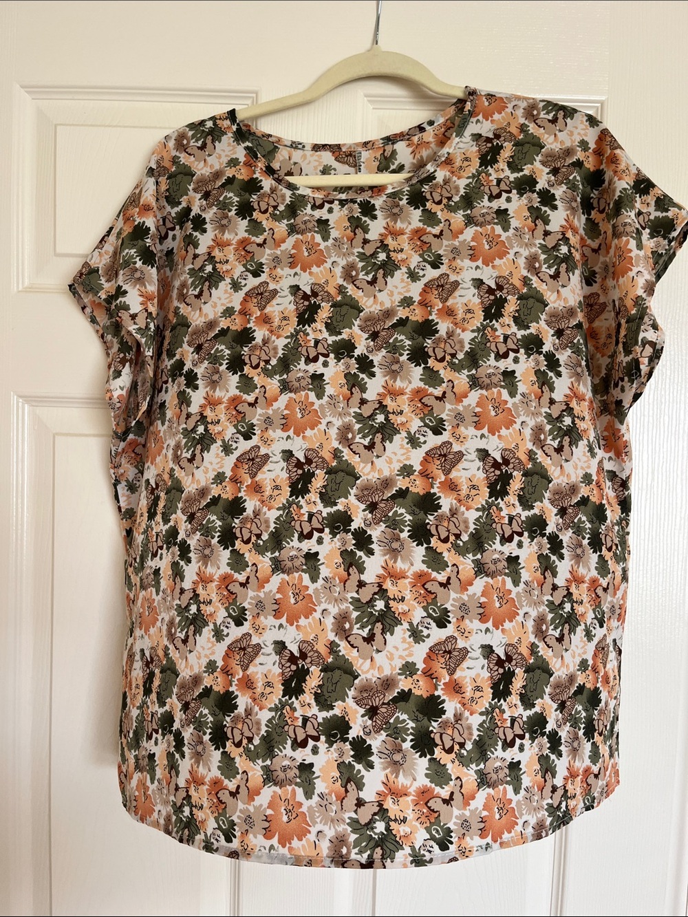 Floral Short-Sleeve Blouse in Peach & Olive